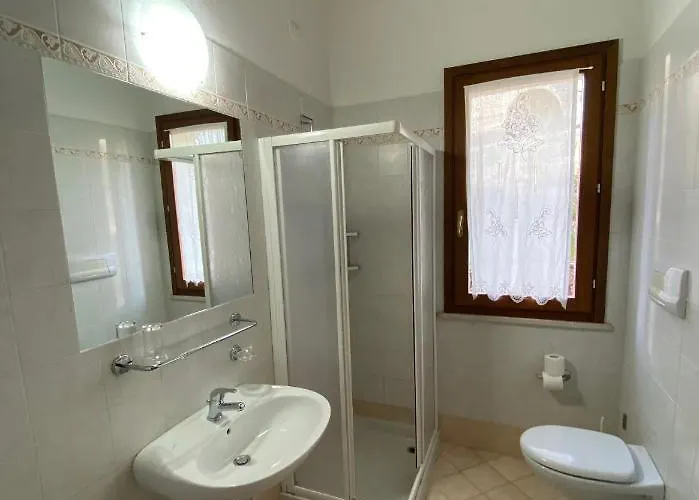 La Quiete 3* Tignale